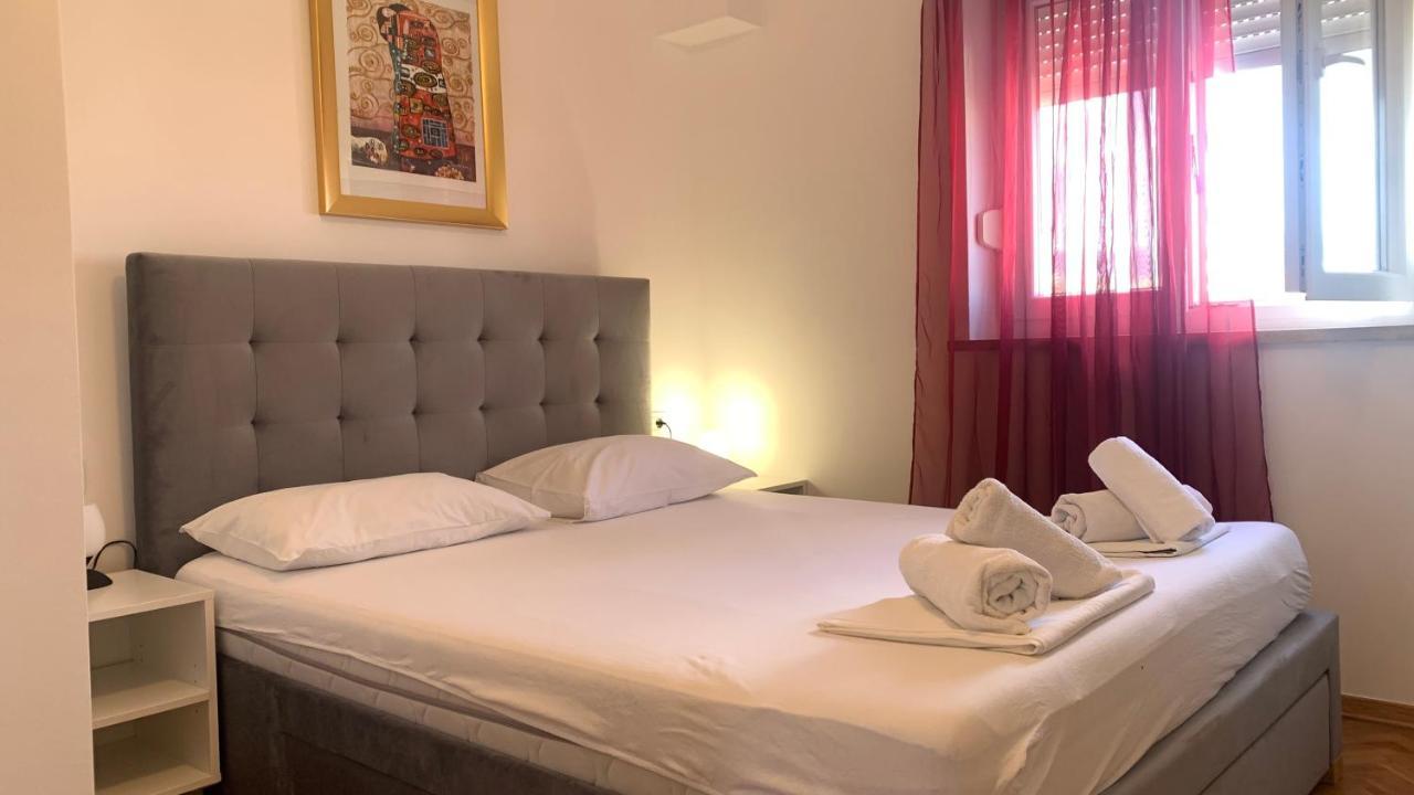 Apartments Istarska Street (Adults Only) Split Exterior foto
